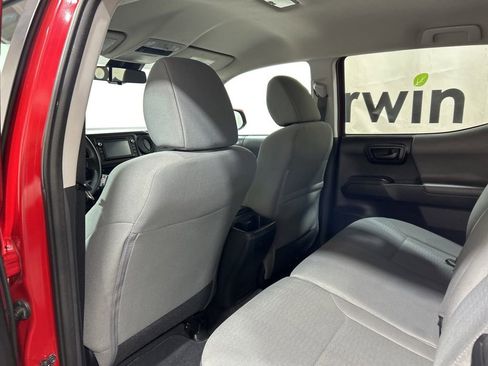 Used 2019 Toyota Tacoma SR w/ SR Convenience Package image 18
