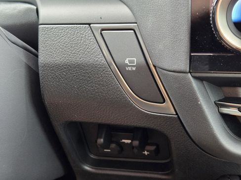 Certified 2026 Lexus GX 550 w/ Accessory Package (2T) AWD/4WD image 19