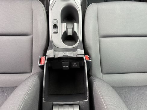 Used 2024 Toyota Corolla LE image 29