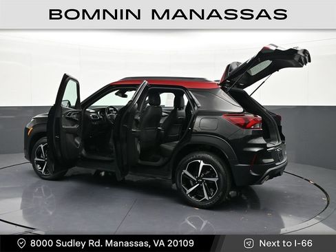 Used 2022 Chevrolet TrailBlazer RS image 37