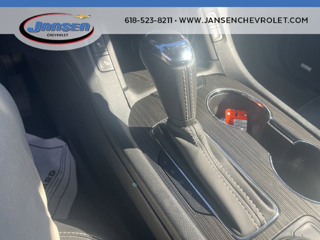 Used 2017 GMC Acadia SLT FWD image 15