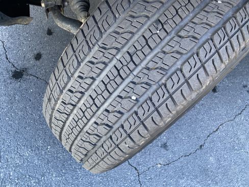 Used 2025 Chevrolet Colorado W/T w/ WT Convenience Package II image 11