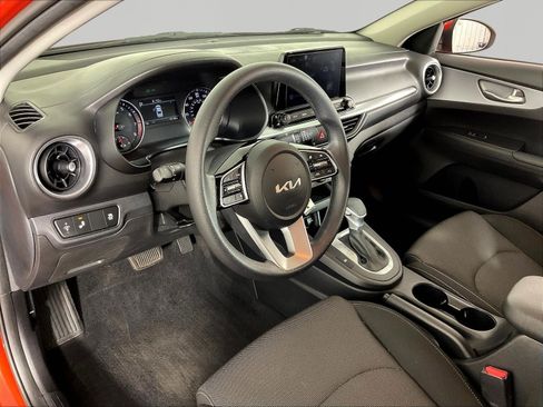 Used 2023 Kia Forte LXS w/ LXS Technology Package FWD image 16