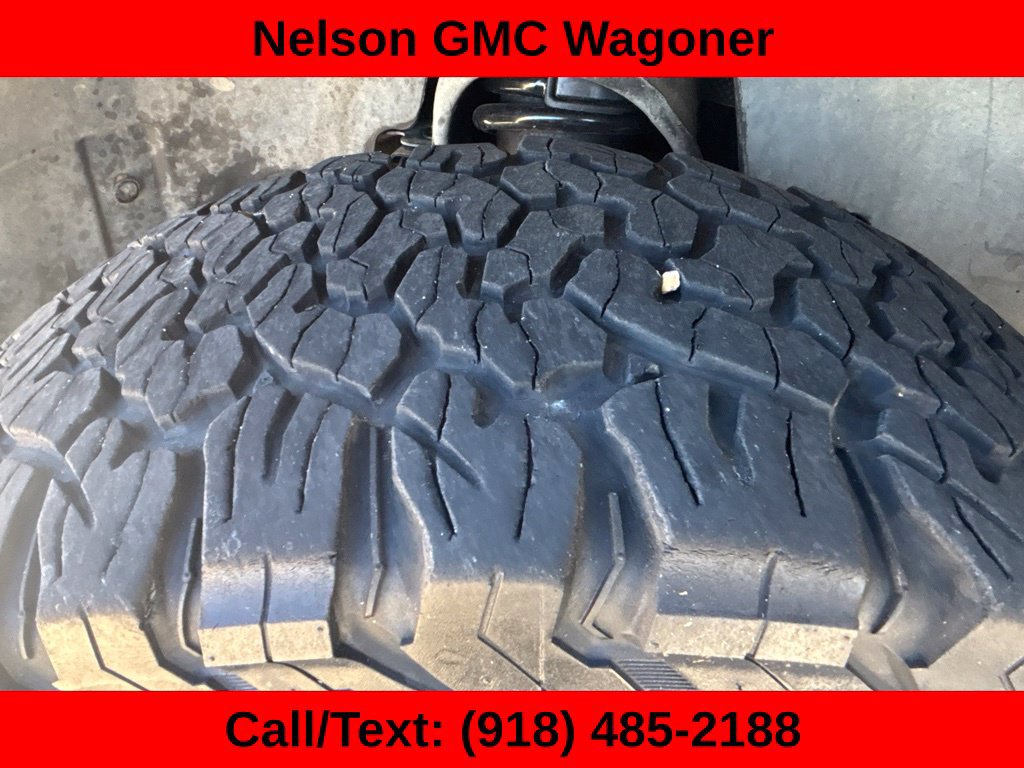 Used 2012 GMC Sierra 1500 SLE w/ Regional Value Package AWD/4WD image 9
