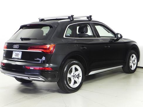 Used 2023 Audi Q5 2.0T Premium w/ Convenience Package image 7