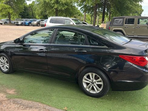 Used 2012 Hyundai Sonata GLS w/ Popular Equipment Pkg FWD image 4