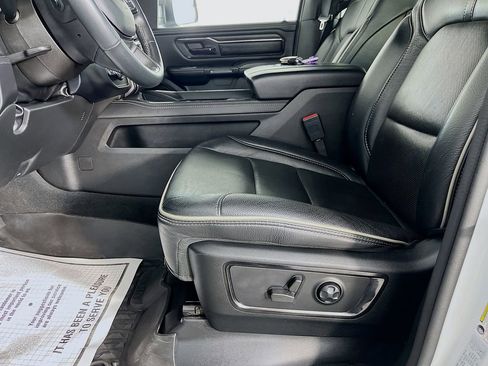 Used 2022 RAM 1500 Limited w/ Body-Colour Bumper Group AWD/4WD image 28