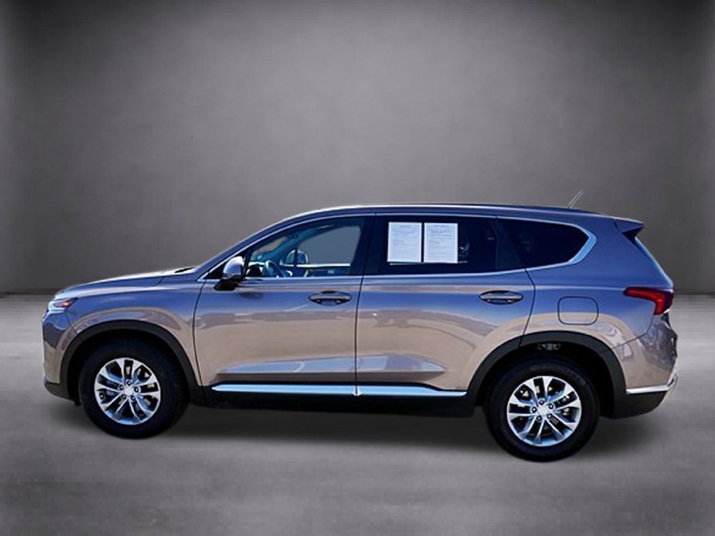 Used 2020 Hyundai Santa Fe SE FWD image 9