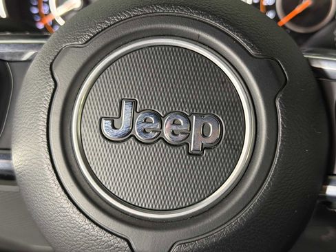 Used 2022 Jeep Wrangler Unlimited Sahara w/ Cold Weather Group image 27