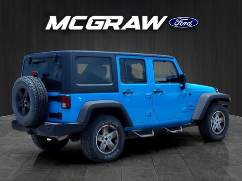 Used 2017 Jeep Wrangler Unlimited Sport w/ Quick Order Package 24S AWD/4WD image 7