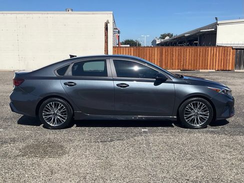 Used 2023 Kia Forte GT-Line FWD image 7
