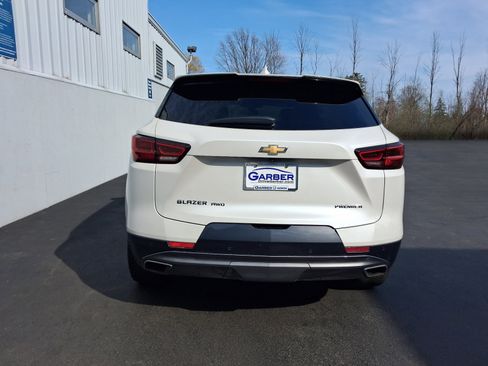 Used 2023 Chevrolet Blazer Premier AWD/4WD image 11