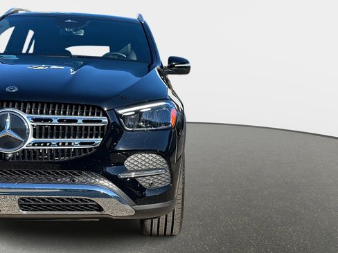 Certified 2025 Mercedes-Benz GLE 350 4MATIC image 9