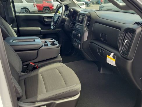 Used 2026 Chevrolet Silverado 1500 Custom RWD image 16