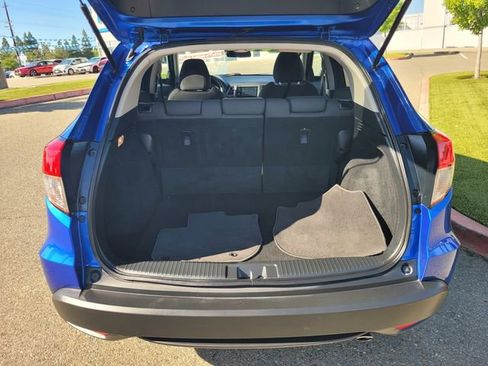 Used 2021 Honda HR-V EX image 11
