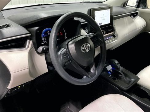 Certified 2026 Toyota Corolla Cross L FWD image 15