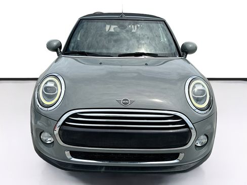 Used 2019 MINI Cooper Convertible w/ Premium Package FWD image 2