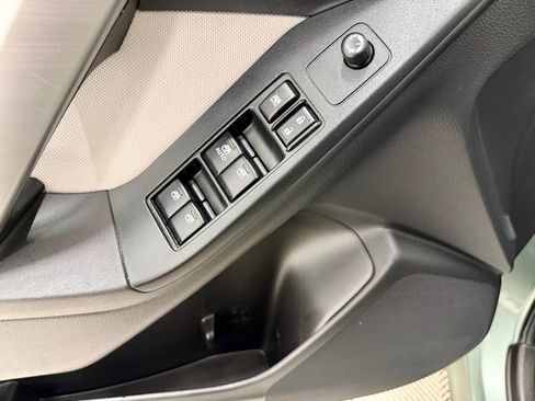 Used 2014 Subaru Forester 2.5i image 25