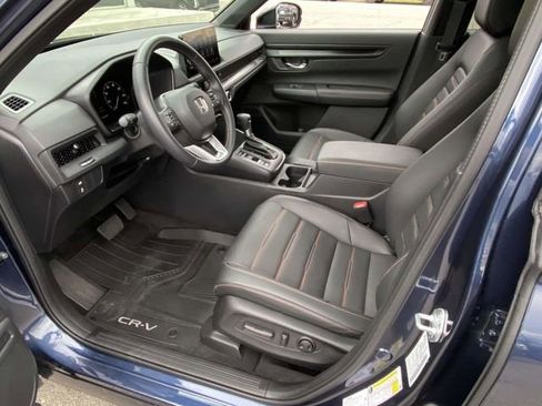 Used 2025 Honda CR-V Sport-L image 12