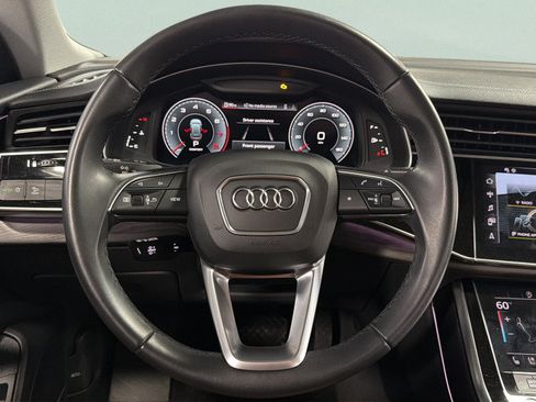 Used 2023 Audi Q8 Premium Plus w/ Premium Plus Package AWD/4WD image 36