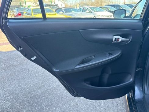 Used 2009 Toyota Corolla S image 13