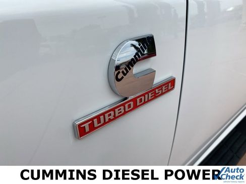 Used 2024 RAM 2500 Tradesman w/ Chrome Appearance Group image 14