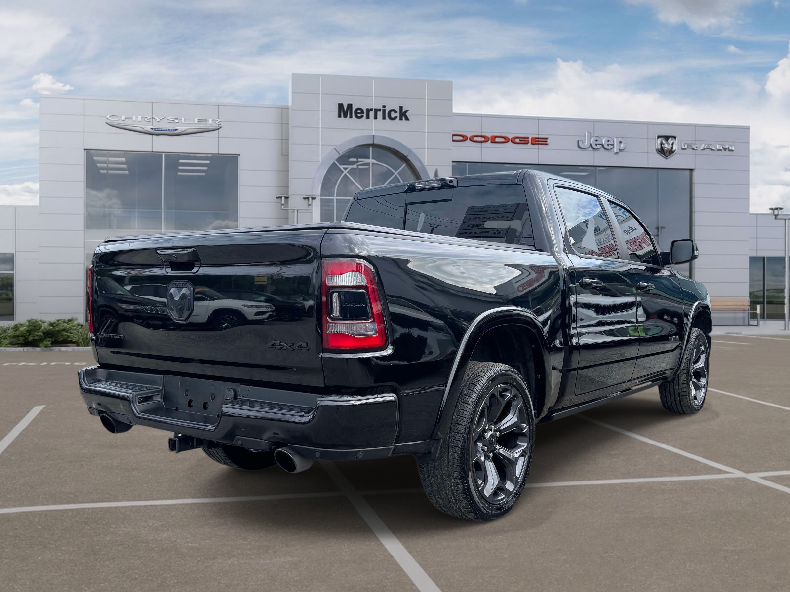 Used 2024 RAM 1500 Limited AWD/4WD image 6