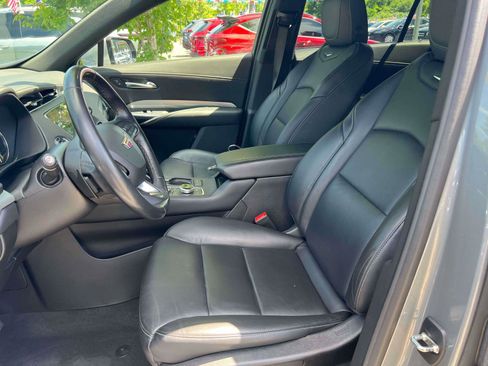 Used 2023 Cadillac XT4 Premium Luxury w/ Cold Weather Package FWD image 28