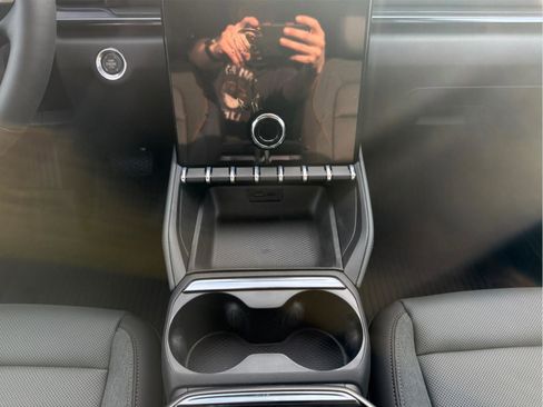 New 2026 GMC Terrain AT4 w/ Convenience Package III image 9