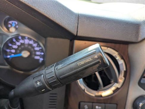 Used 2015 Ford F250 Lariat w/ Lariat Ultimate Package image 13