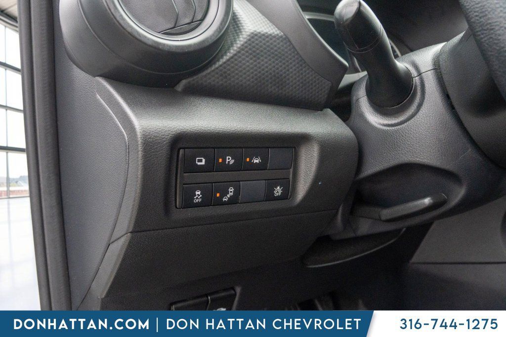 Used 2024 Nissan Kicks S FWD image 14