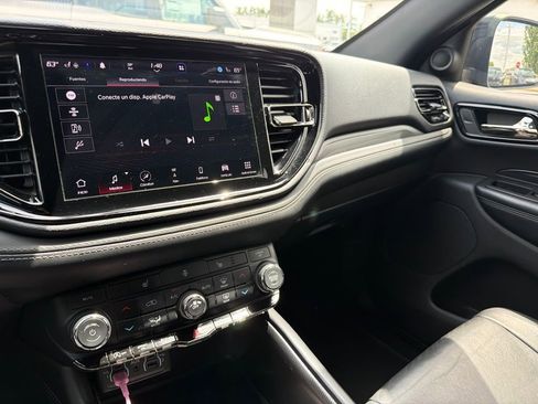 Used 2021 Dodge Durango GT AWD/4WD image 14