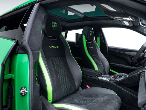 Used 2023 Lamborghini Urus Performante image 20