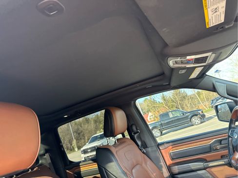 Used 2021 RAM 1500 Limited image 7