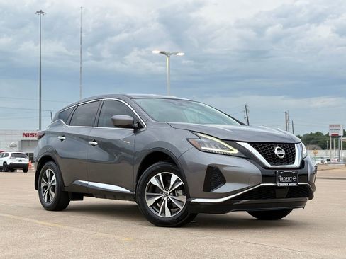Certified 2022 Nissan Murano S FWD image 2