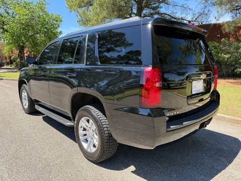 Used 2019 Chevrolet Tahoe LT RWD image 3