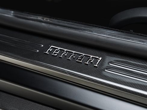 Used 2022 Ferrari 812 GTS RWD image 38