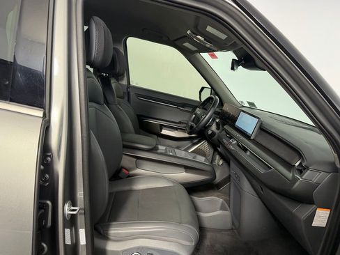 Used 2024 Kia EV9 Light Long Range image 28