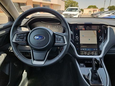 Certified 2025 Subaru Outback Premium AWD/4WD image 12
