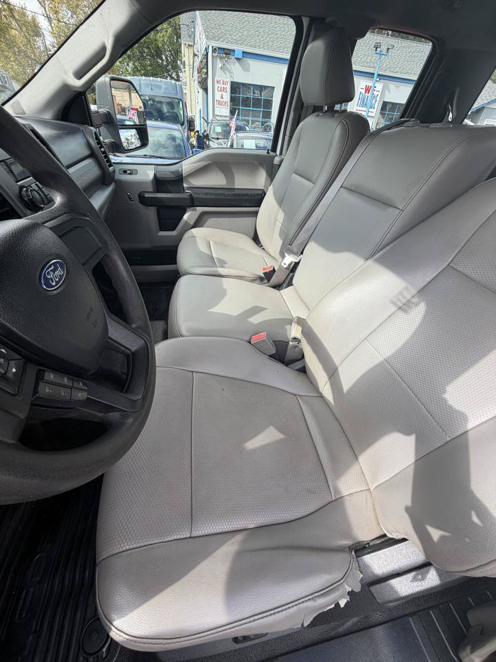 Used 2019 Ford F250 XL w/ Power Equipment Group AWD/4WD image 36