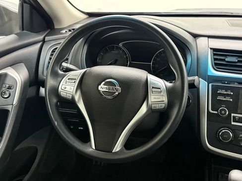 Used 2017 Nissan Altima 2.5 S w/ Power Driver Seat Package image 17