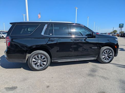 Certified 2022 Chevrolet Tahoe LT w/ Luxury Package image 2