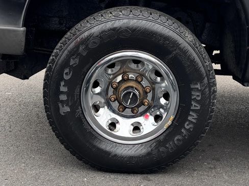 Used 2002 Ford F350 4x4 Crew Cab Super Duty image 12