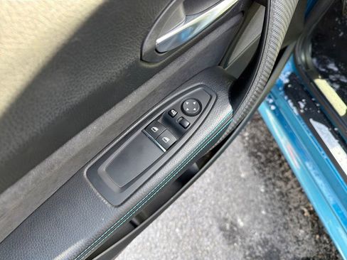 Used 2018 BMW M2 image 13