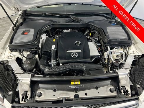 Used 2019 Mercedes-Benz GLC 300 4MATIC image 29