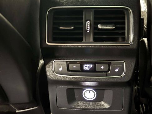 Used 2018 Audi SQ5 Prestige AWD/4WD image 23