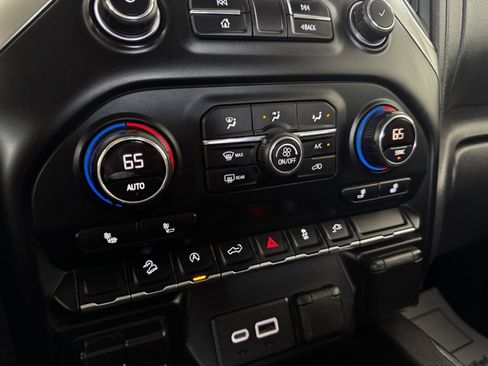 Used 2019 Chevrolet Silverado 1500 RST w/ All-Star Edition AWD/4WD image 33