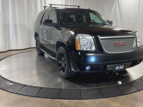 Used 2008 GMC Yukon Denali image 3
