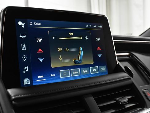 Used 2024 Chevrolet Tahoe LT image 17