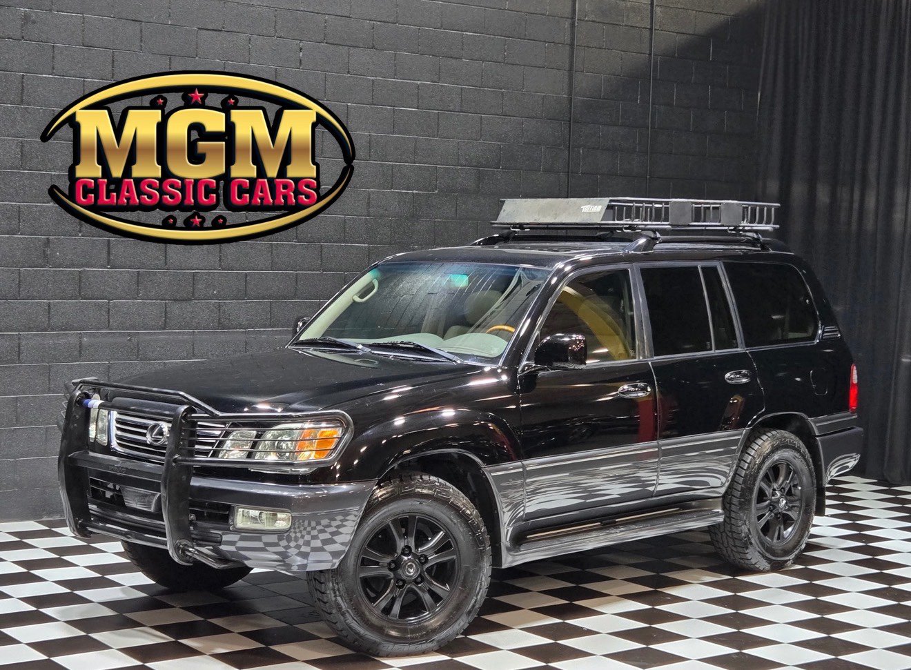 Used 2004 Lexus LX 470 4WD image 1